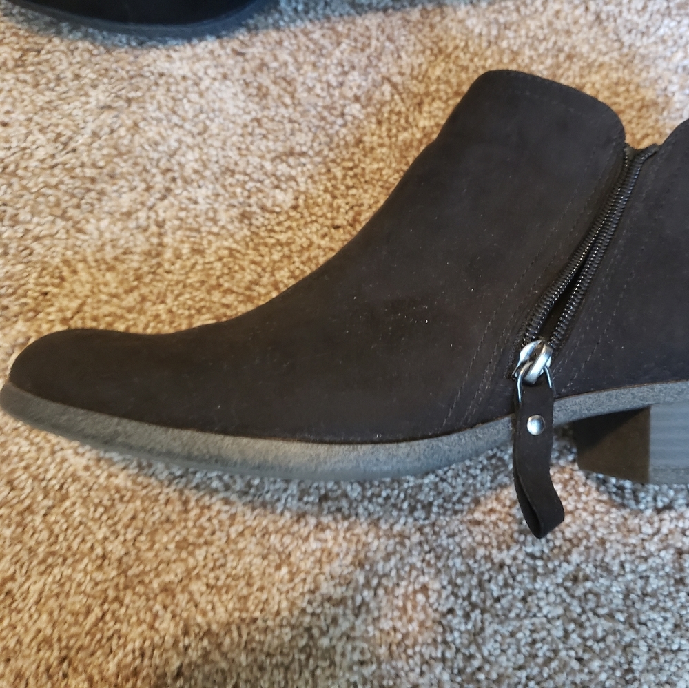 Arizona black booties with side zip size 10